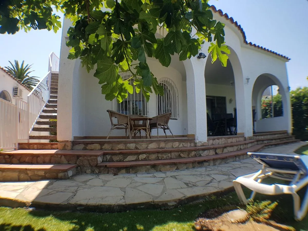 004 Noguera Villa Empuriabrava Spanje